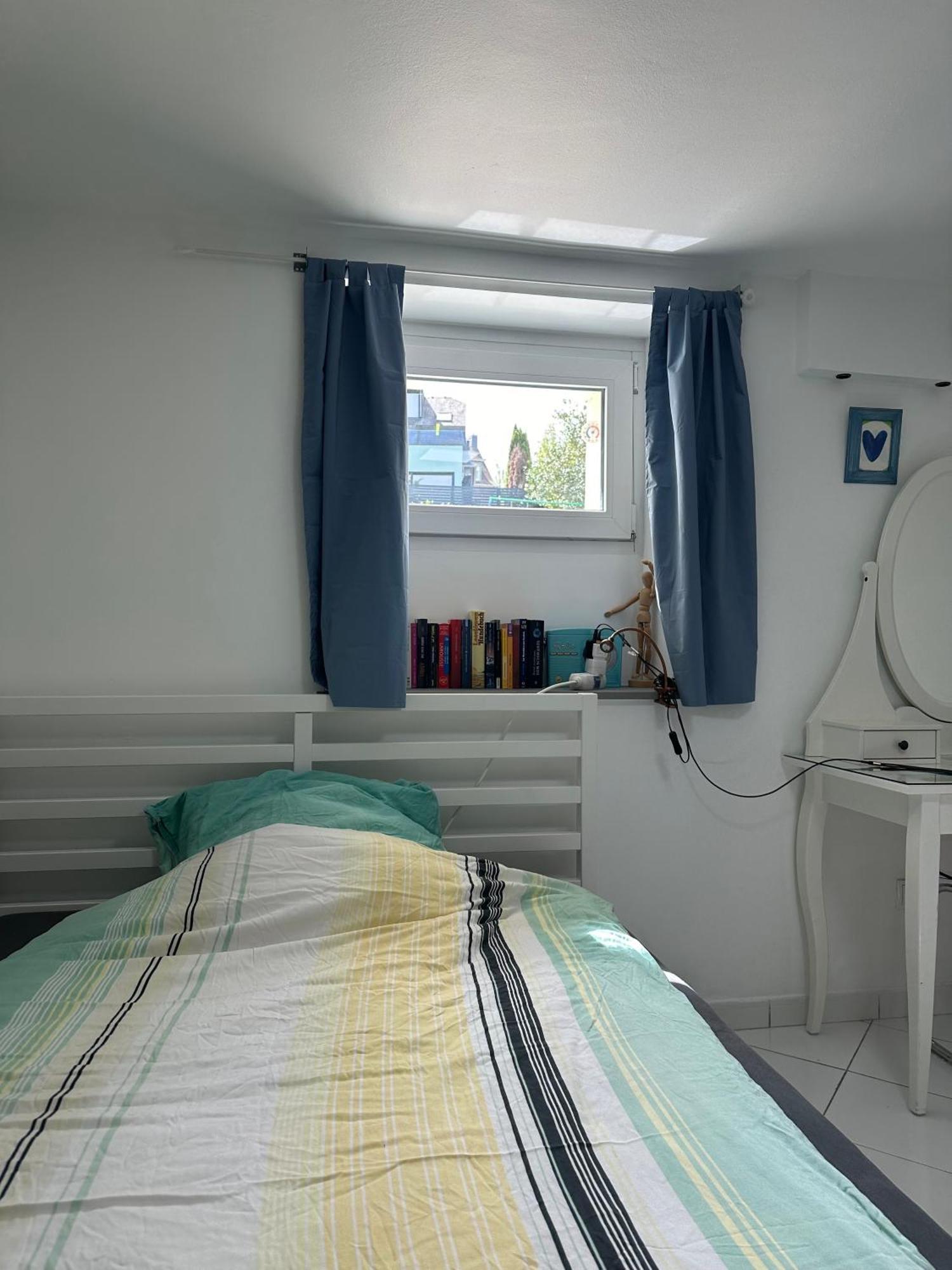 Simple Room In Luxembourg City Eksteriør billede